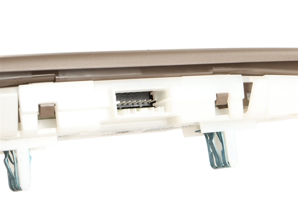 GM Genuine Parts Rear Center Courtesy Light 85656599 - Main Image